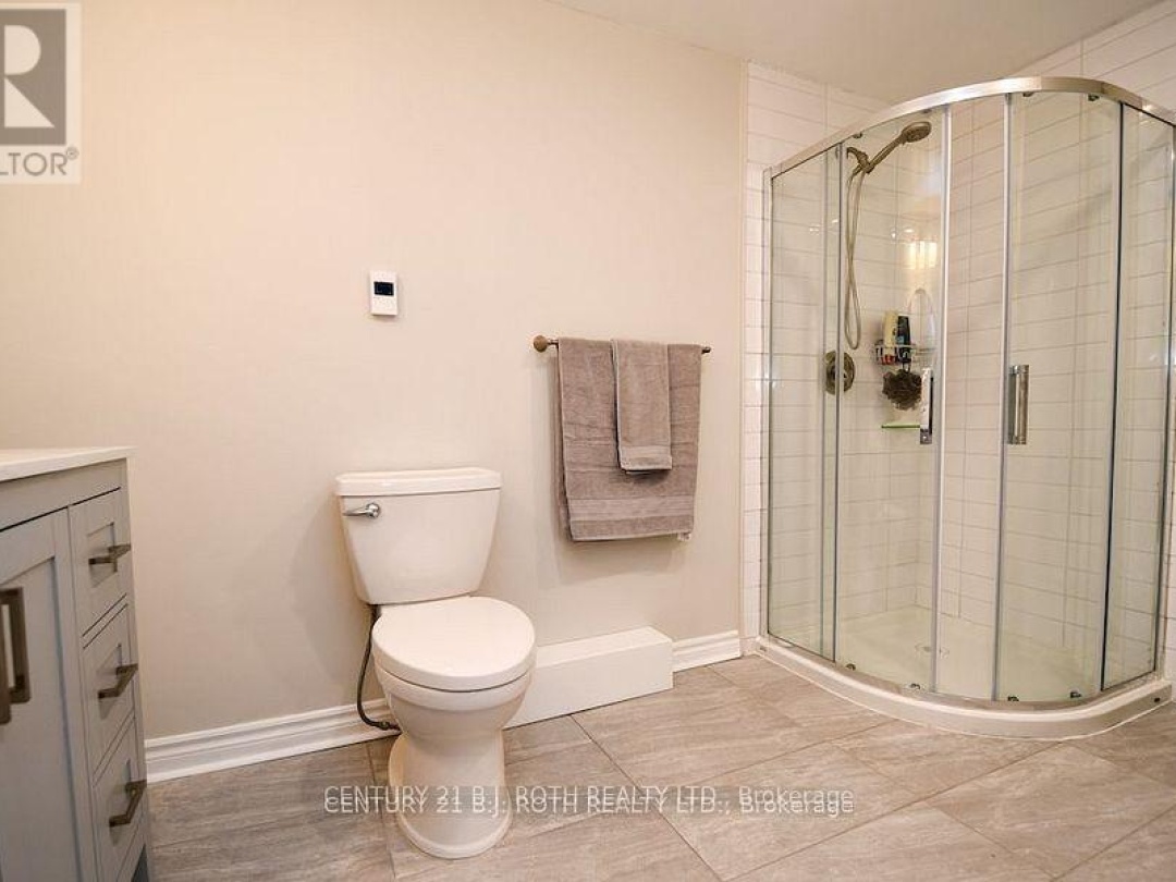 15 60 Laguna Parkway, Ramara