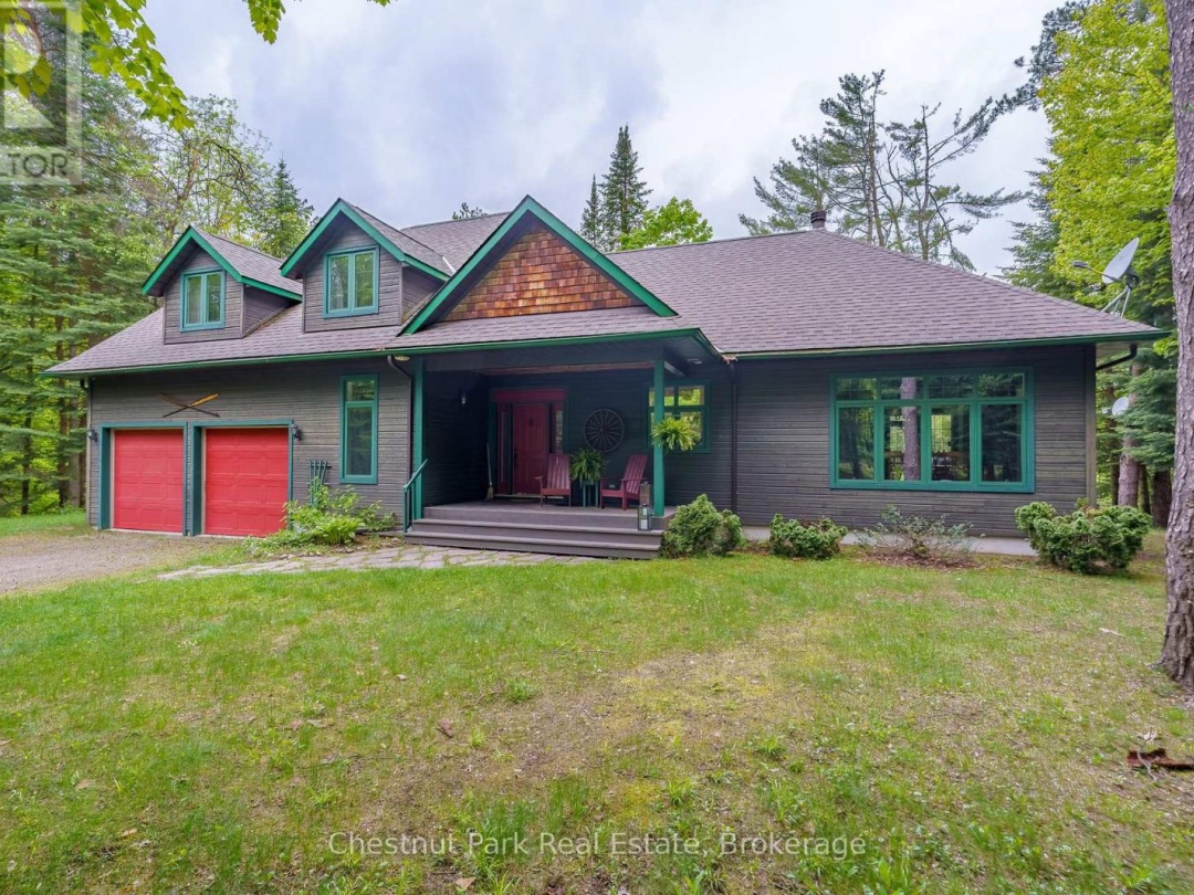 1 & 2 1230 Miriam Drive, Black Lake