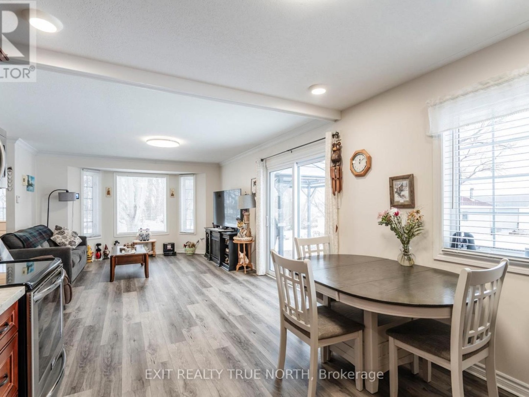 5 Hemlock Avenue, Georgian Bay