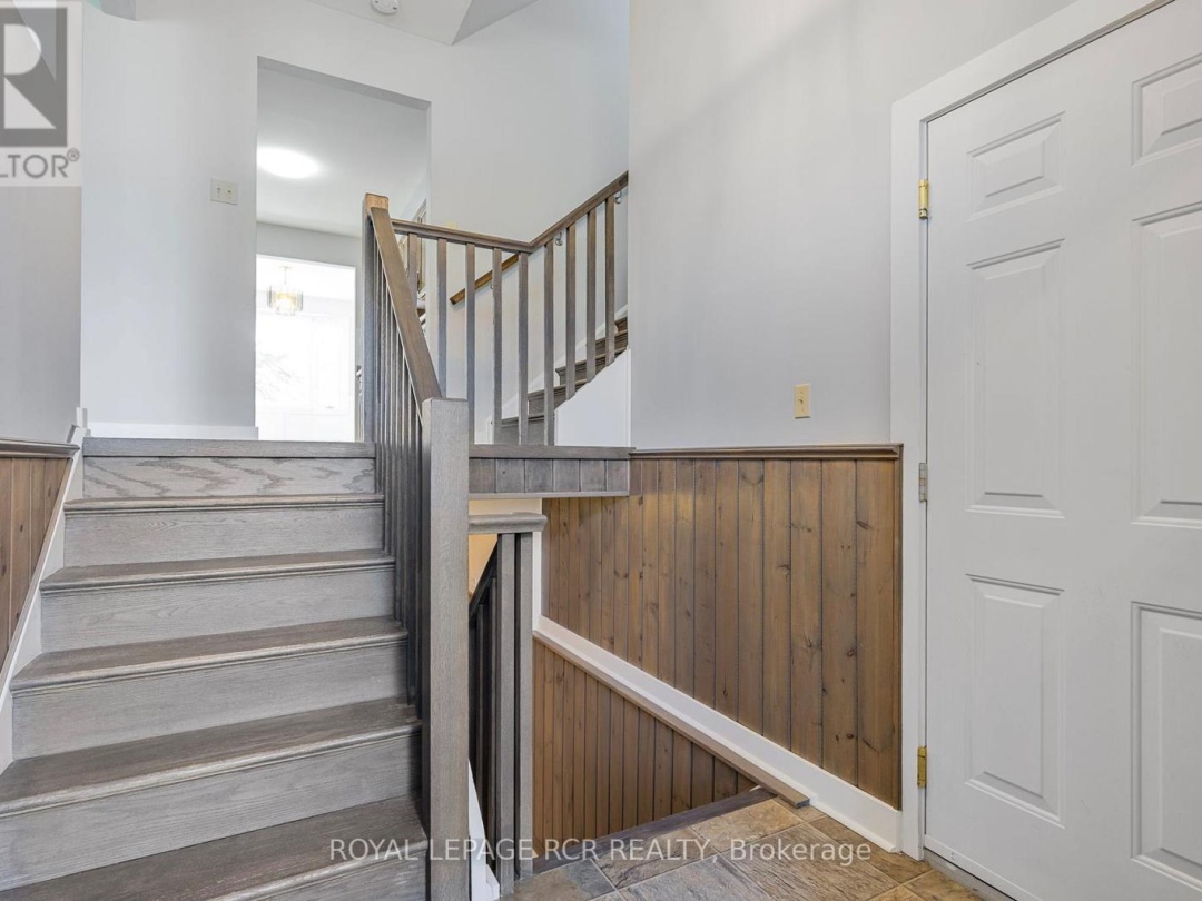 80 Woodside Drive, Orillia