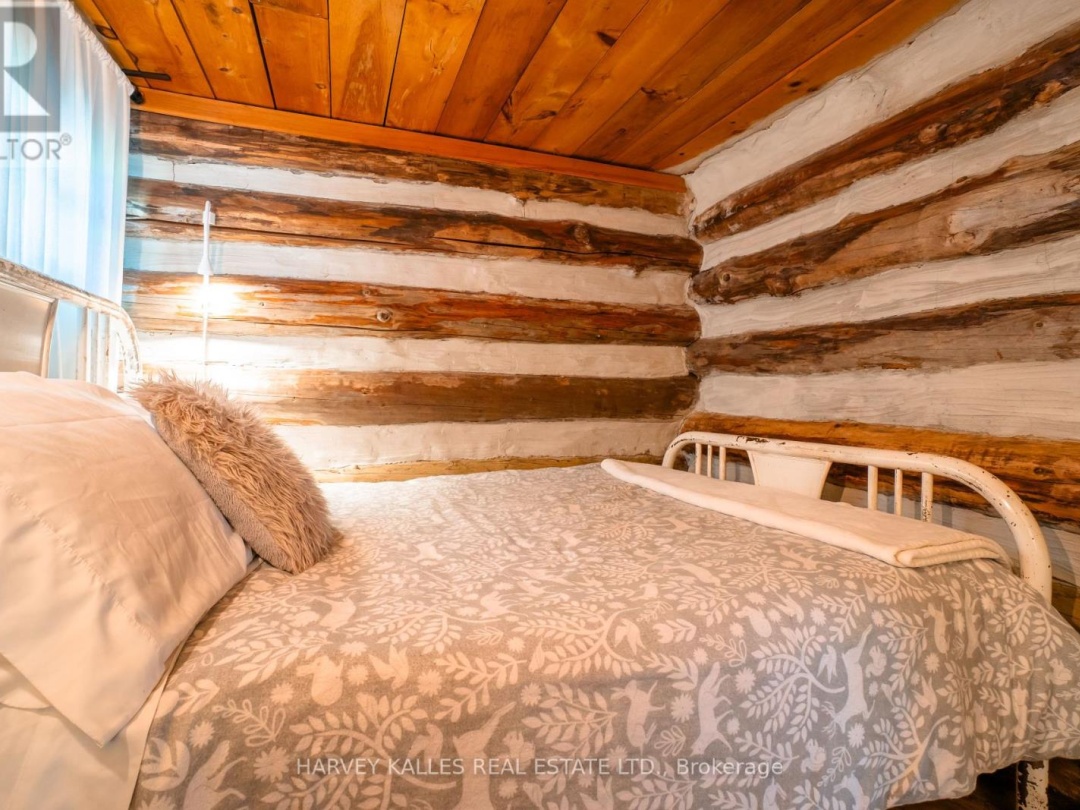 1053 SHERWOOD FOREST ROAD, 