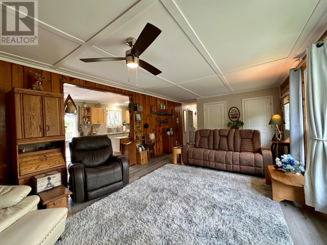 71 Laxton Twp 4Th Line, 
