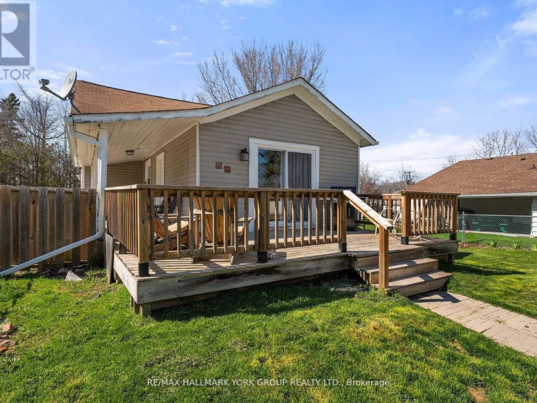 397 Mara Road, Lake Simcoe