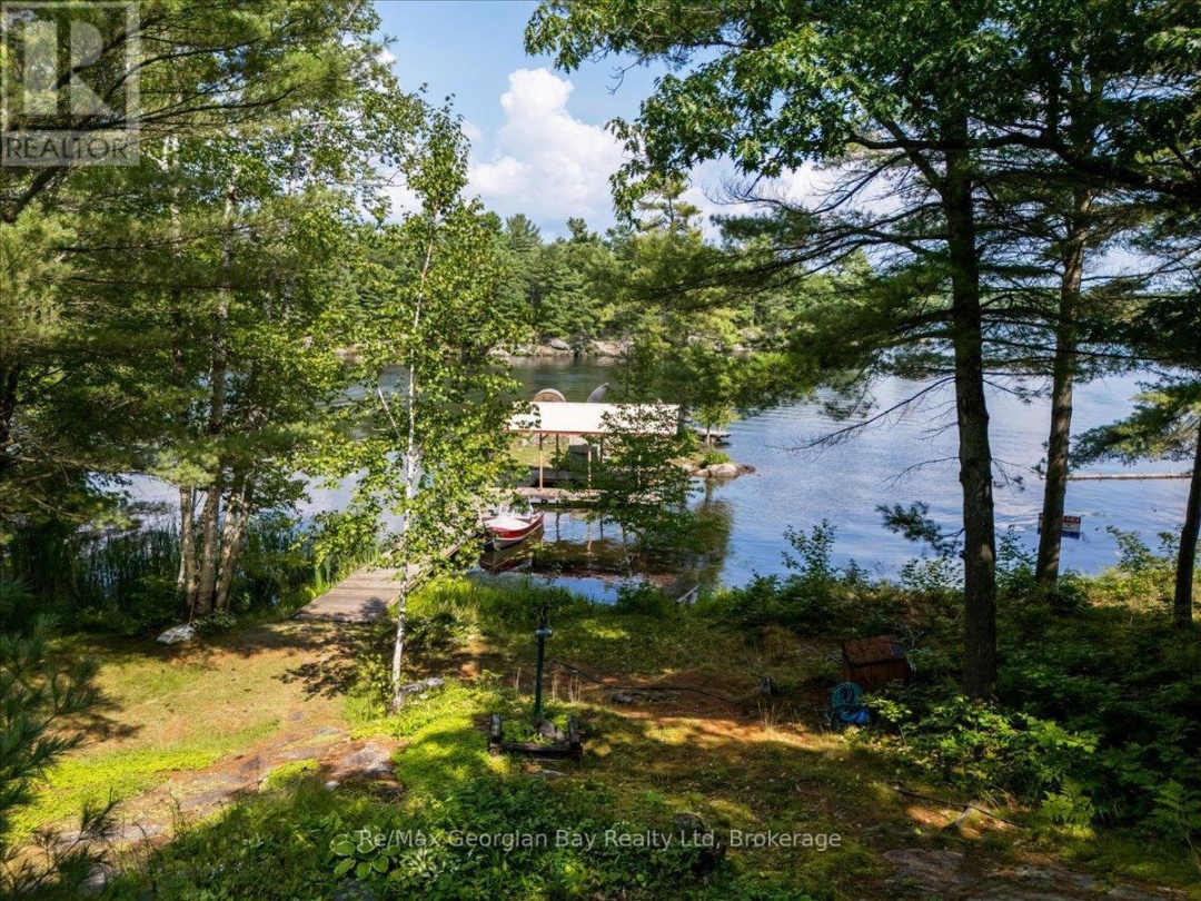70547 Severn River Shore, Trent-severn Waterway