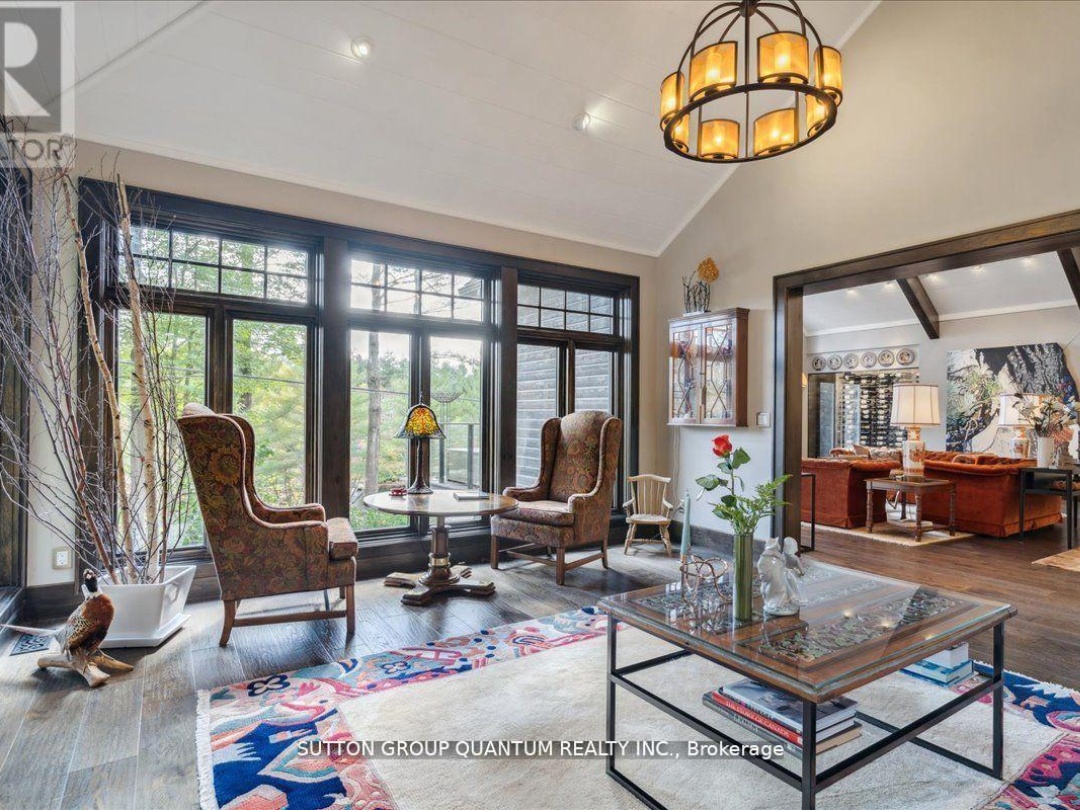 167 Santas Village Road, Muskoka River
