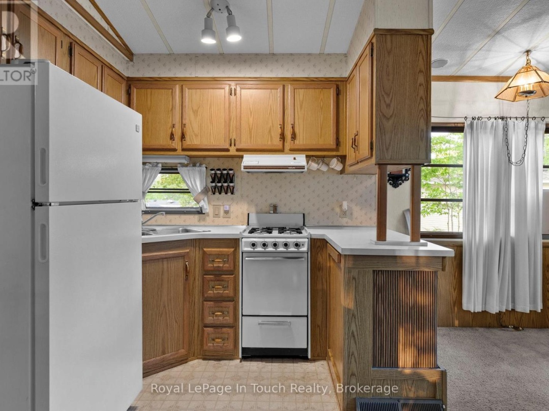 #130 - 164 LONE PINE ROAD, 