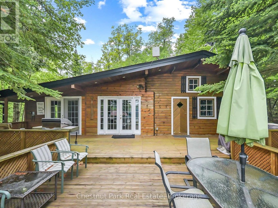 1002 LEECH LAKE POINT ROAD, 