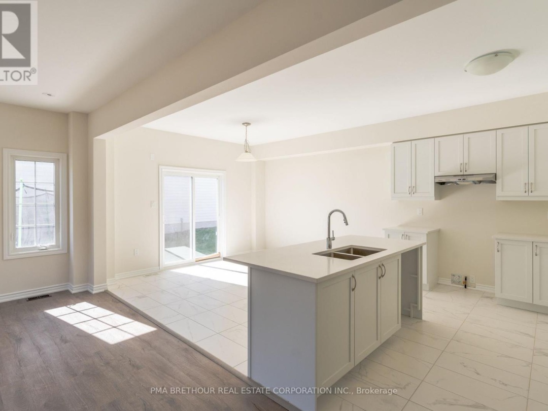 460 BEECHWOOD FOREST LANE, 