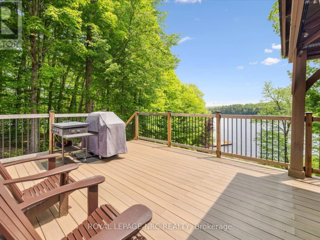 283 Salmon Lake Road N, Salmon Lake
