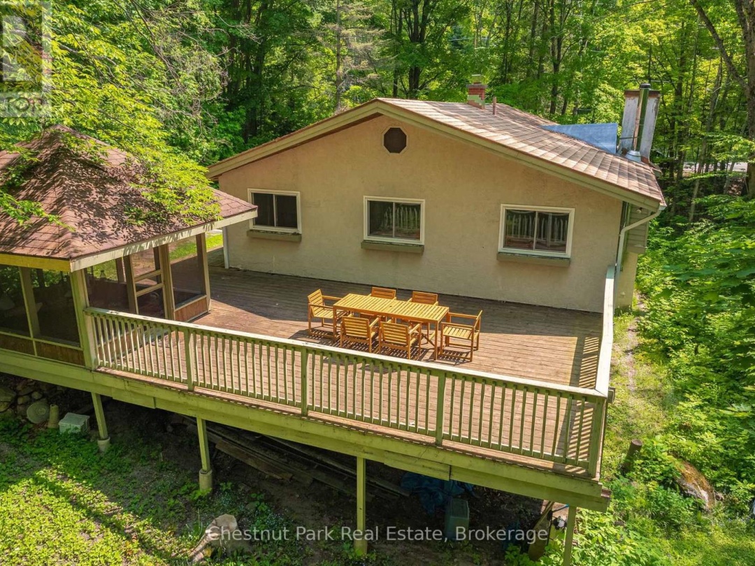 115 WOODLAND DRIVE, 