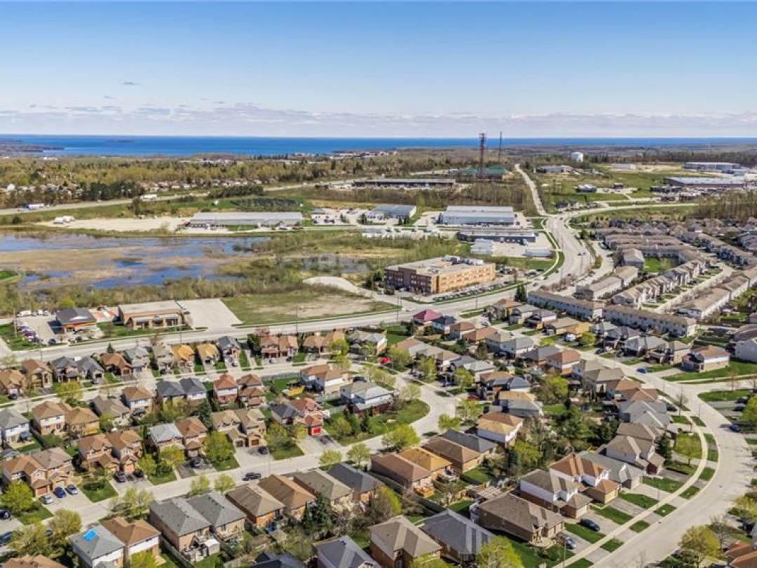 3160 Emperor Drive, Orillia