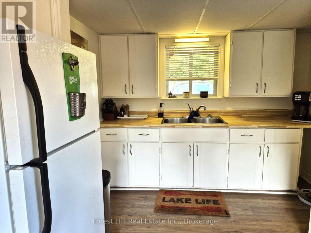 77 JAMES BAY JUNCTION ROAD S, 