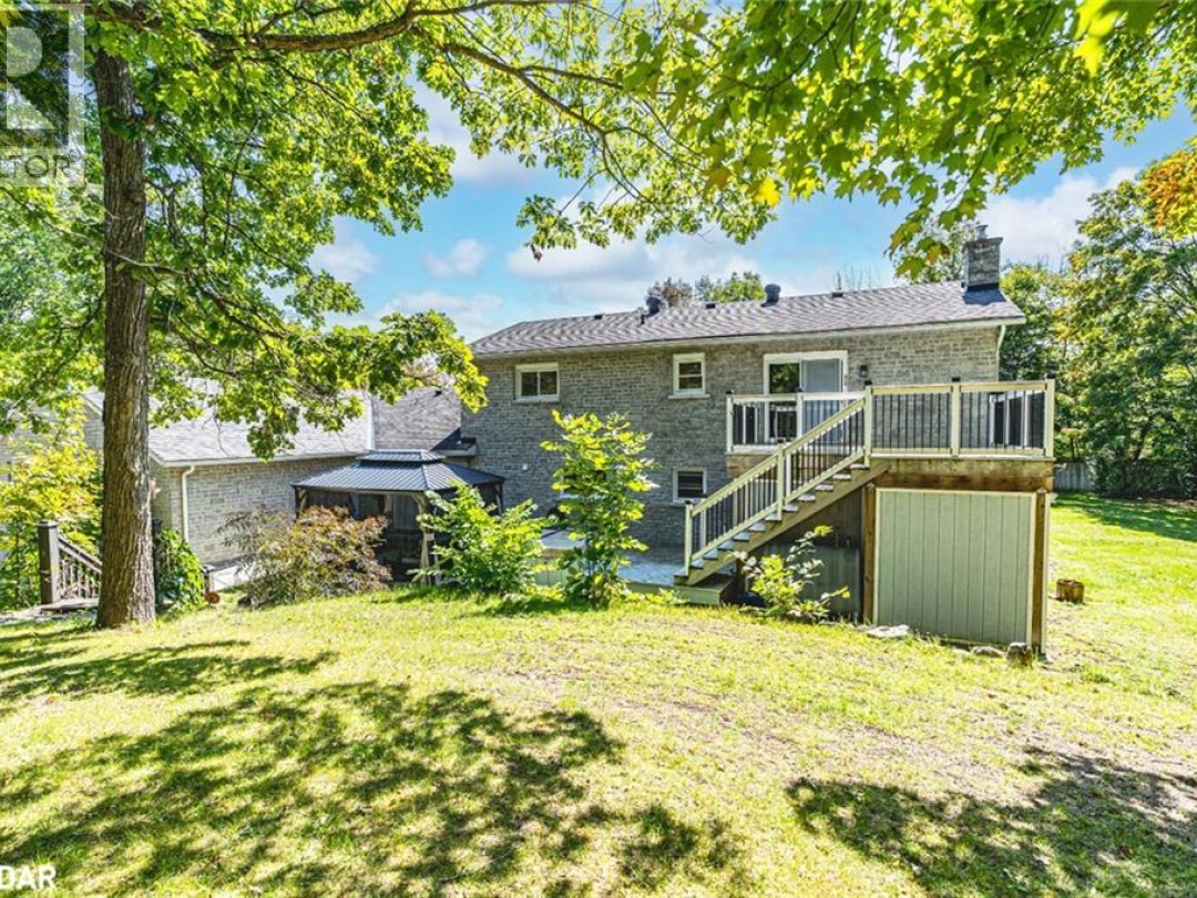106 MUSKY BAY Road, 