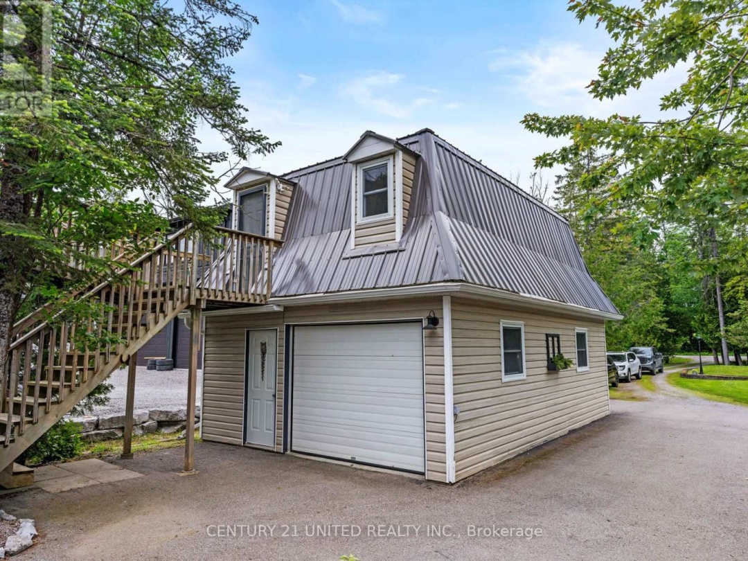 586 BIRCH POINT ROAD, 