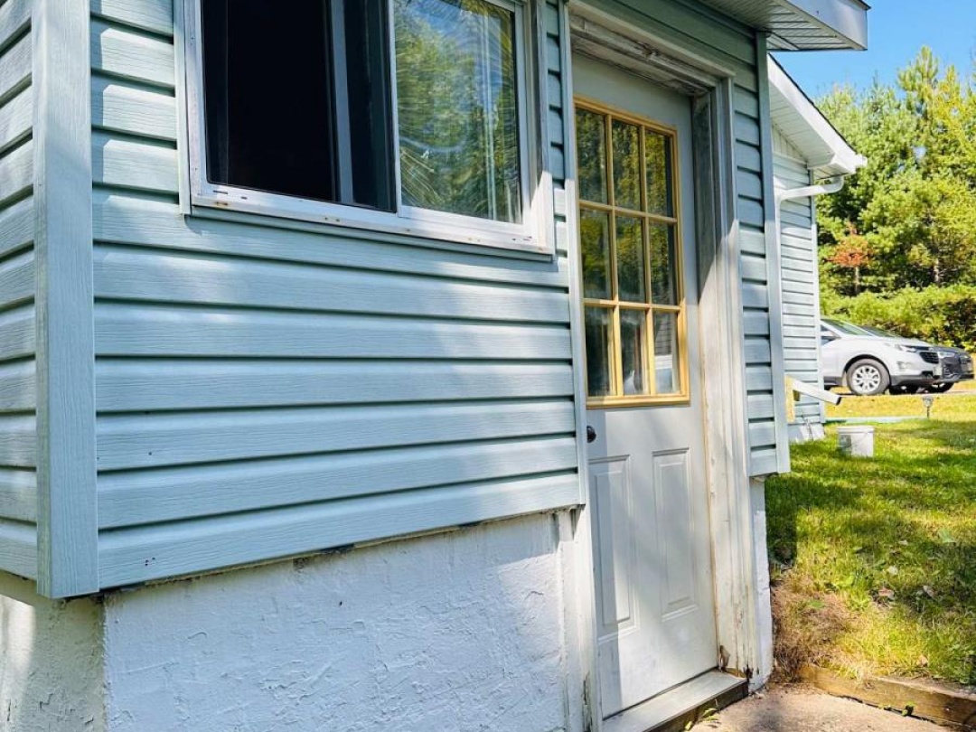 1671 HWY 60 HIGHWAY, 