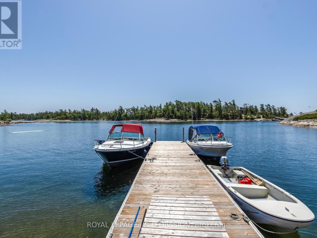 2 IS 4170 ISLAND, 