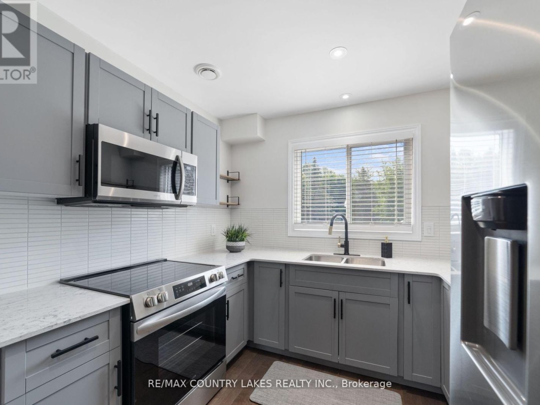 22 100 Laguna Parkway, Lake Simcoe