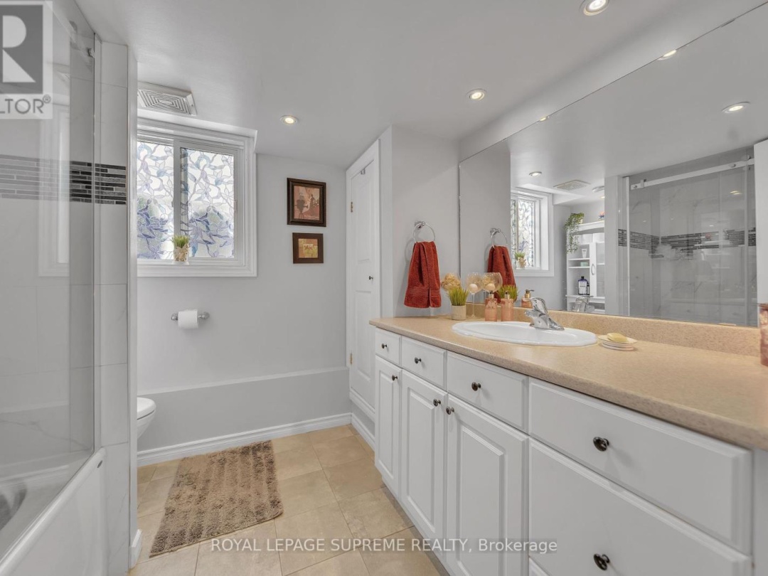 8740 12 Highway, Oro-Medonte
