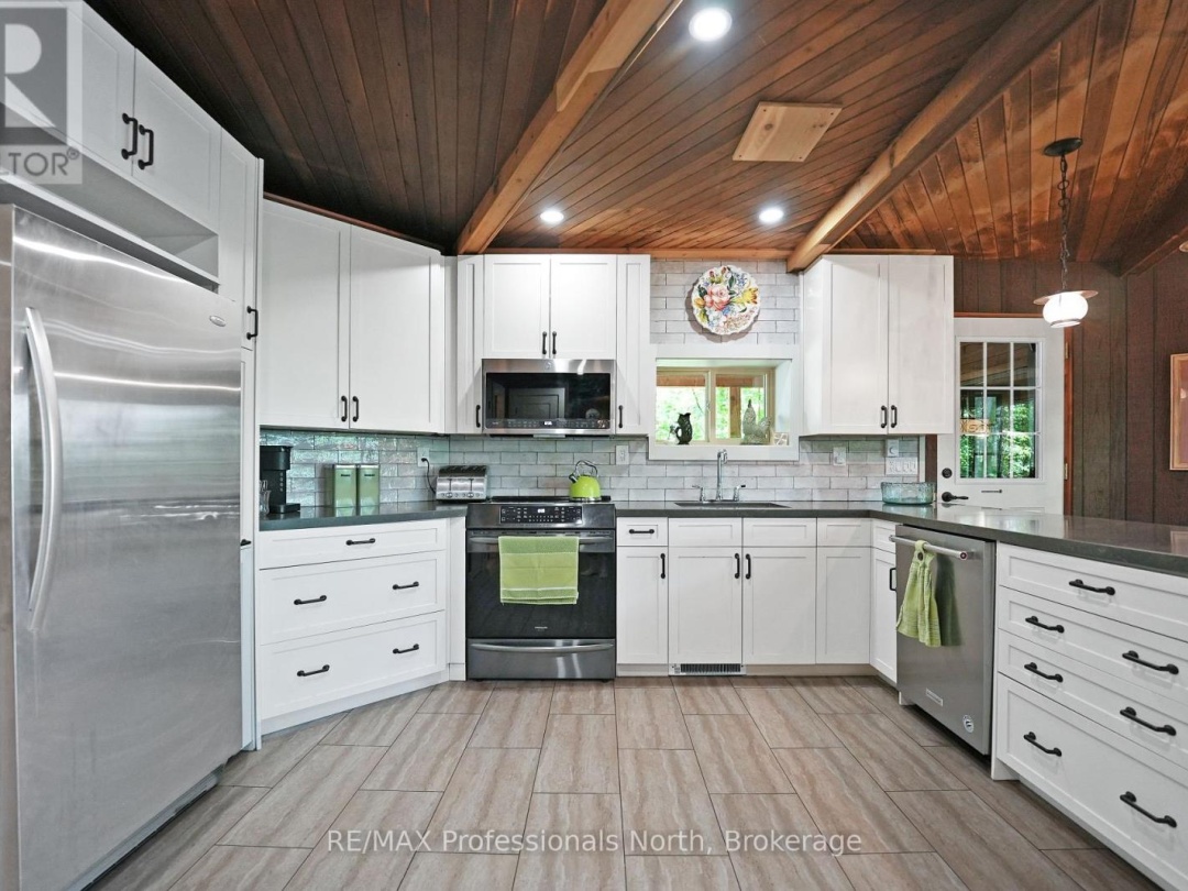 1511 WENONA LAKE ROAD, 
