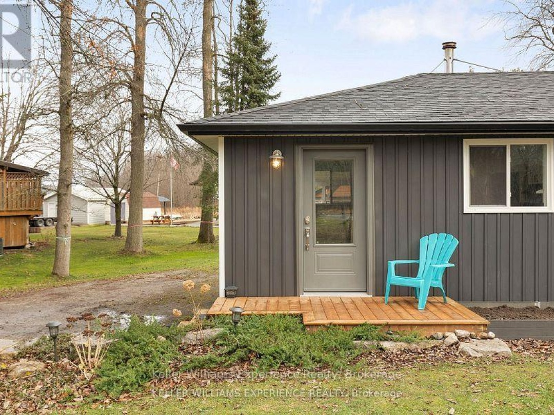 4027 Glen Cedar Drive, Lake Simcoe