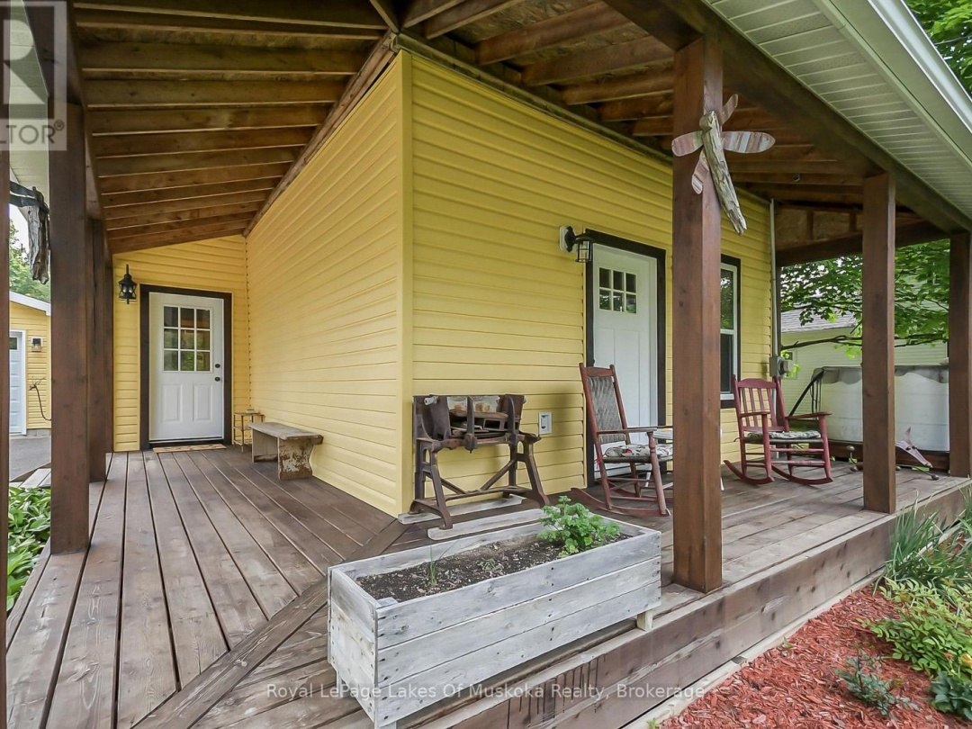 213 WOODCHESTER AVENUE, 