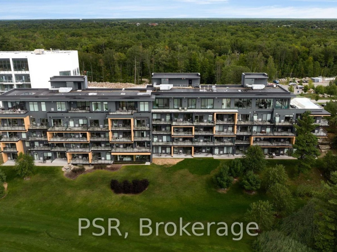 405 - 120 CARRICK TRAIL, 