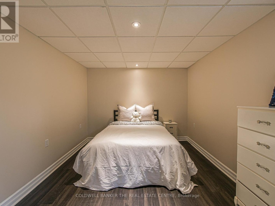 1670 FAIRGROUNDS ROAD, 