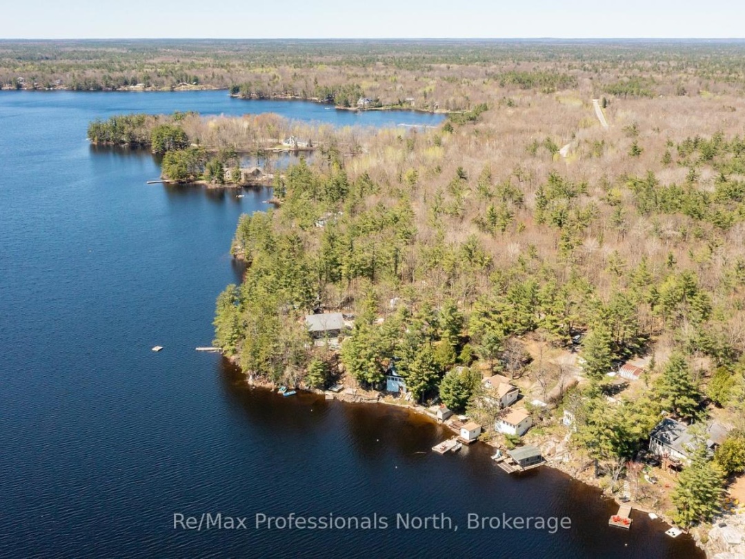 1055 Evanswood Drive, Morrison Lake
