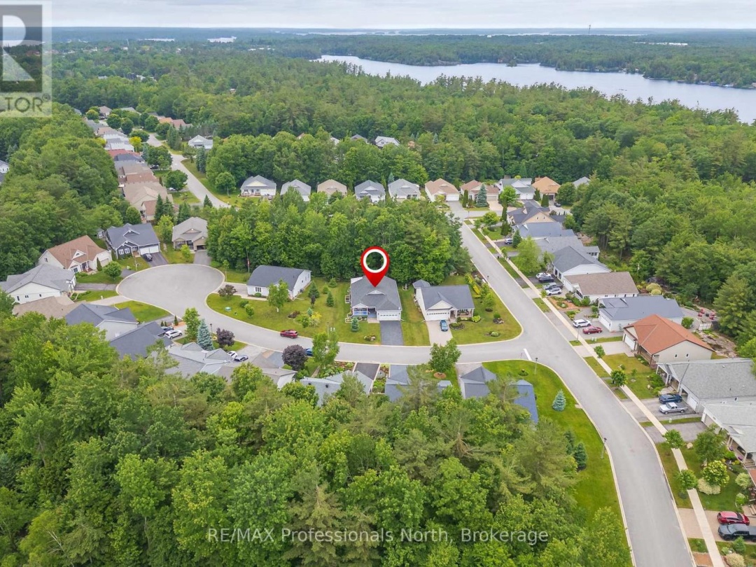 4 RED MAPLE COURT, 