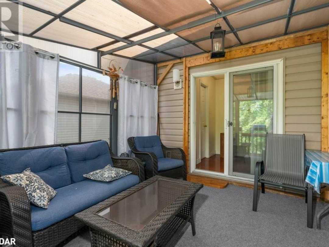 30 GEORGIAS Walk, 