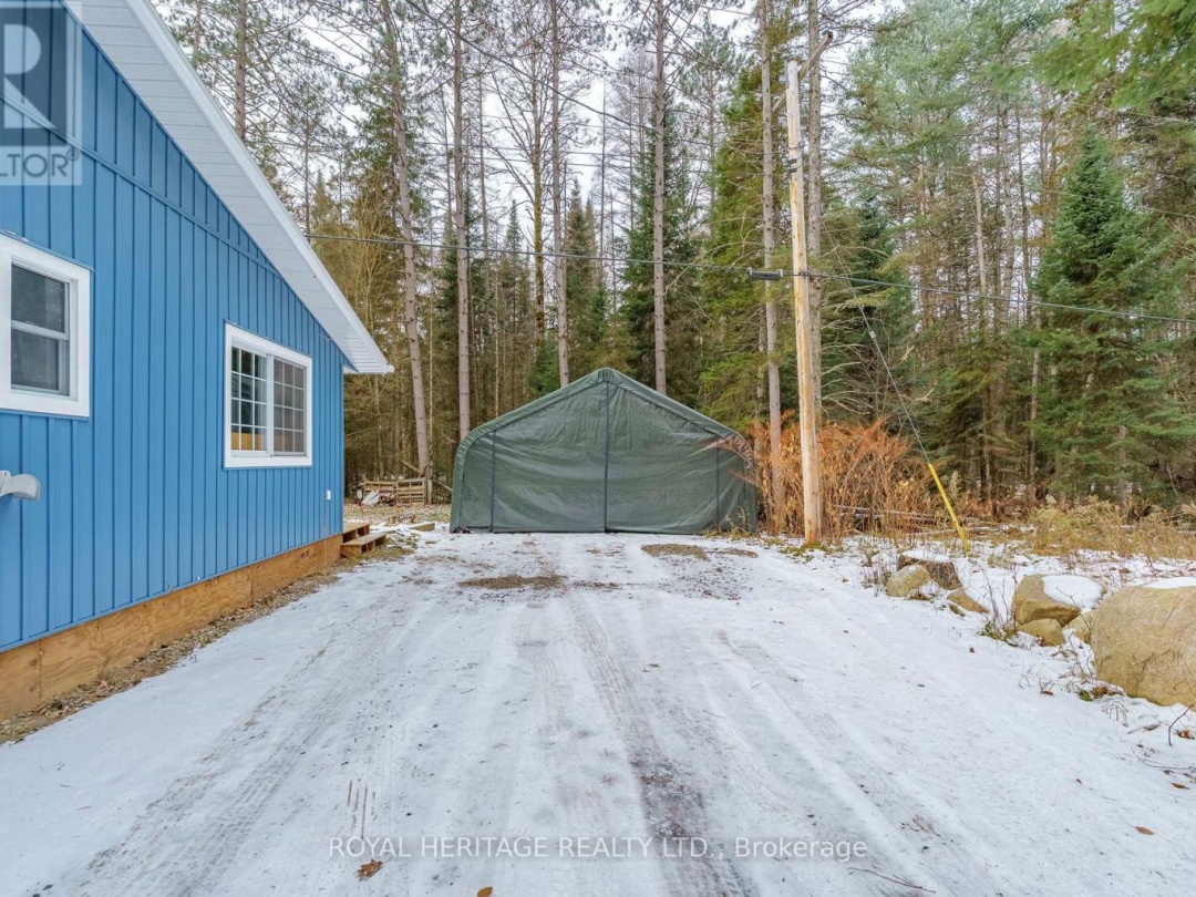 290 SOUTH WASEOSA LAKE ROAD, 