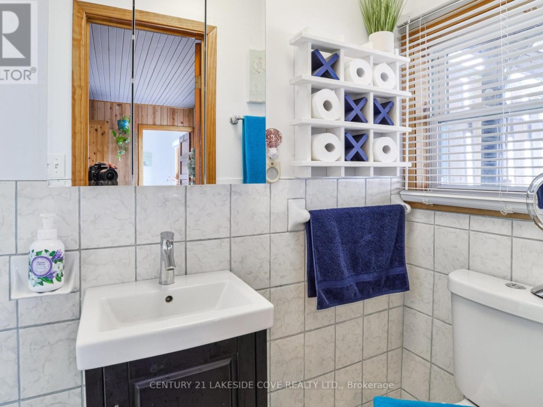 2730 Lone Birch Trail N, Lake Simcoe