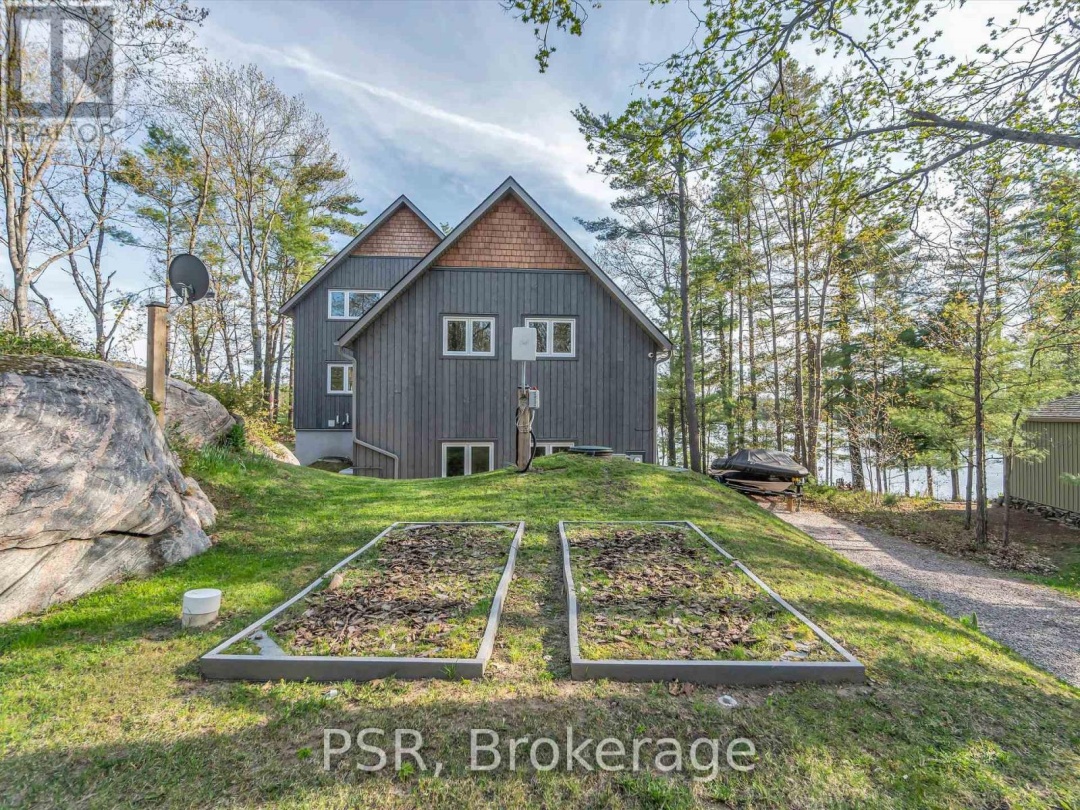 1028 Marshall Drive, Pine Lake