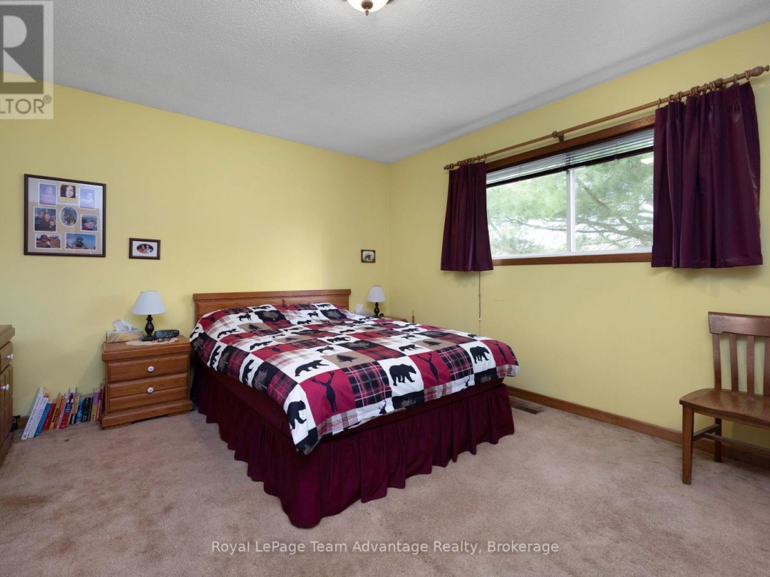 142 Broadbent Road, Manitouwabing Lake