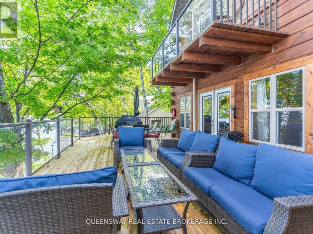 1280 BLACK BEACH LANE, Dalrymple-south Lake