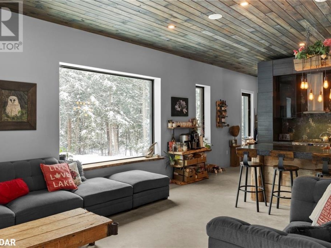 1039 Viewpoint Trail Trail, Lake Muskoka