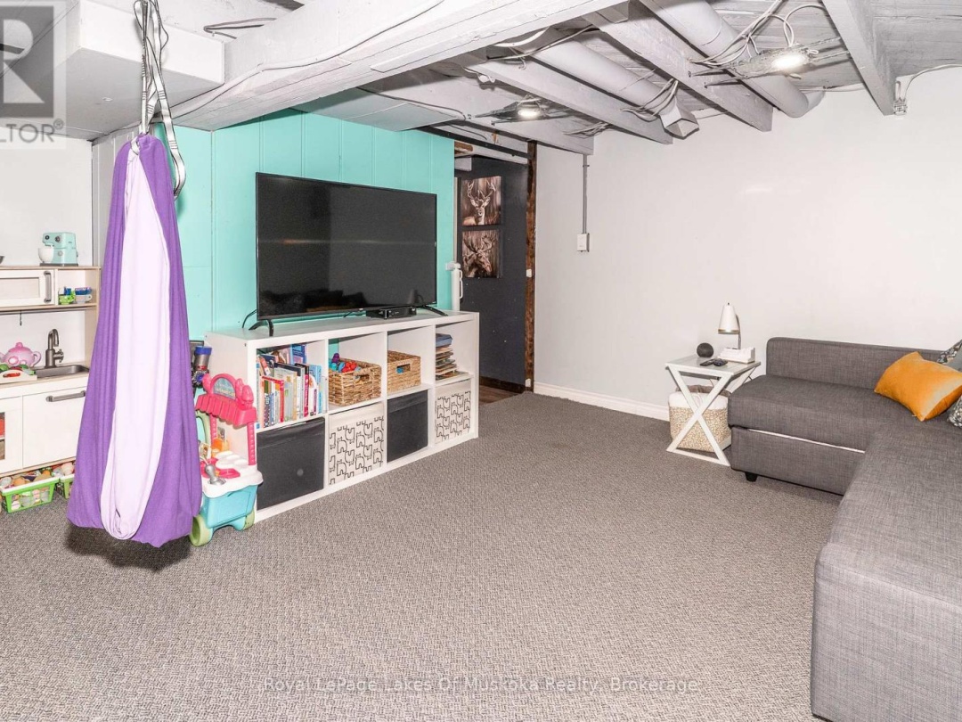 31 FLORENCE STREET W, 