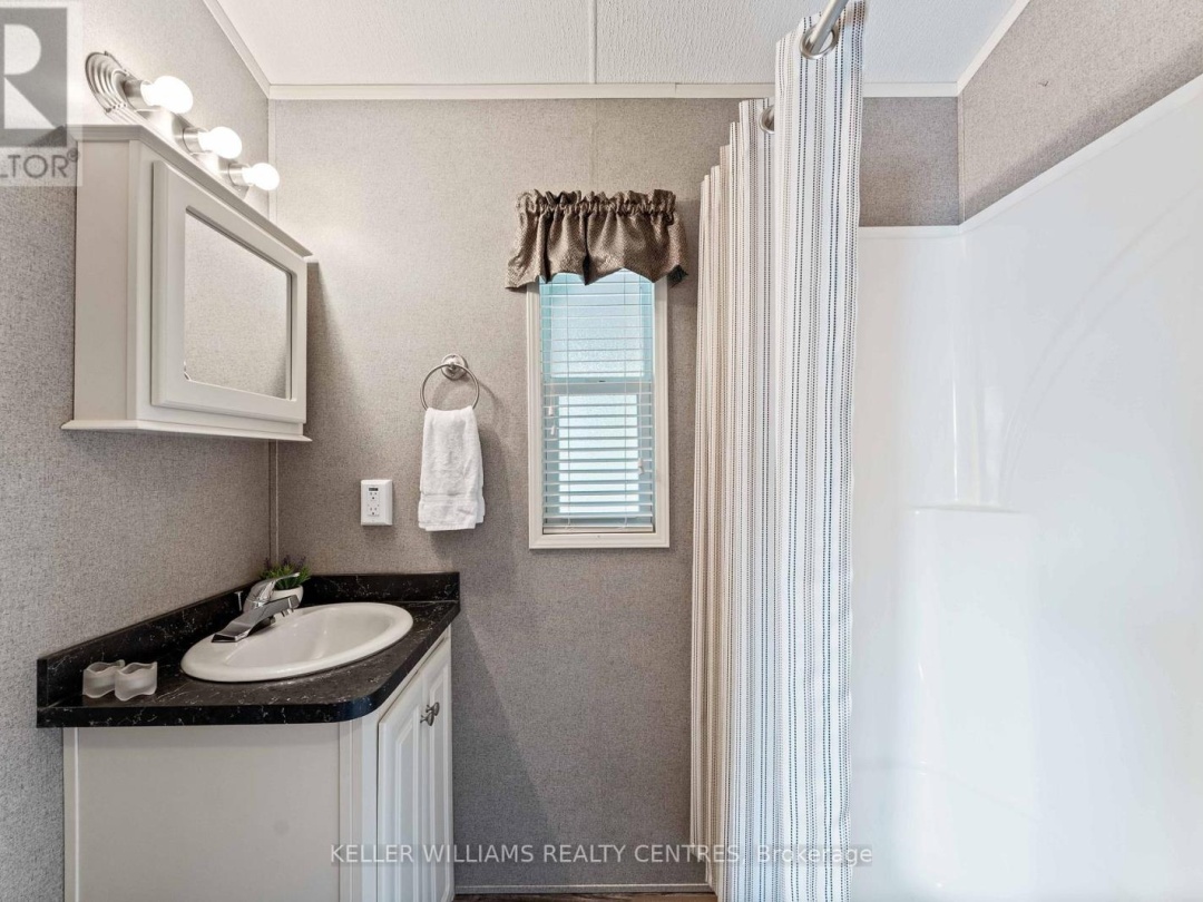#37 - 202 HIDDEN GLEN ROAD, 