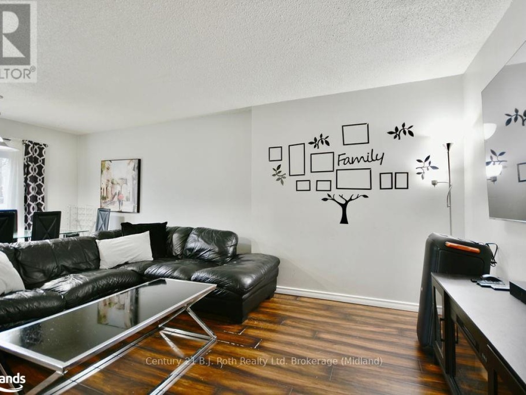 7 441 Barrie Road, Orillia