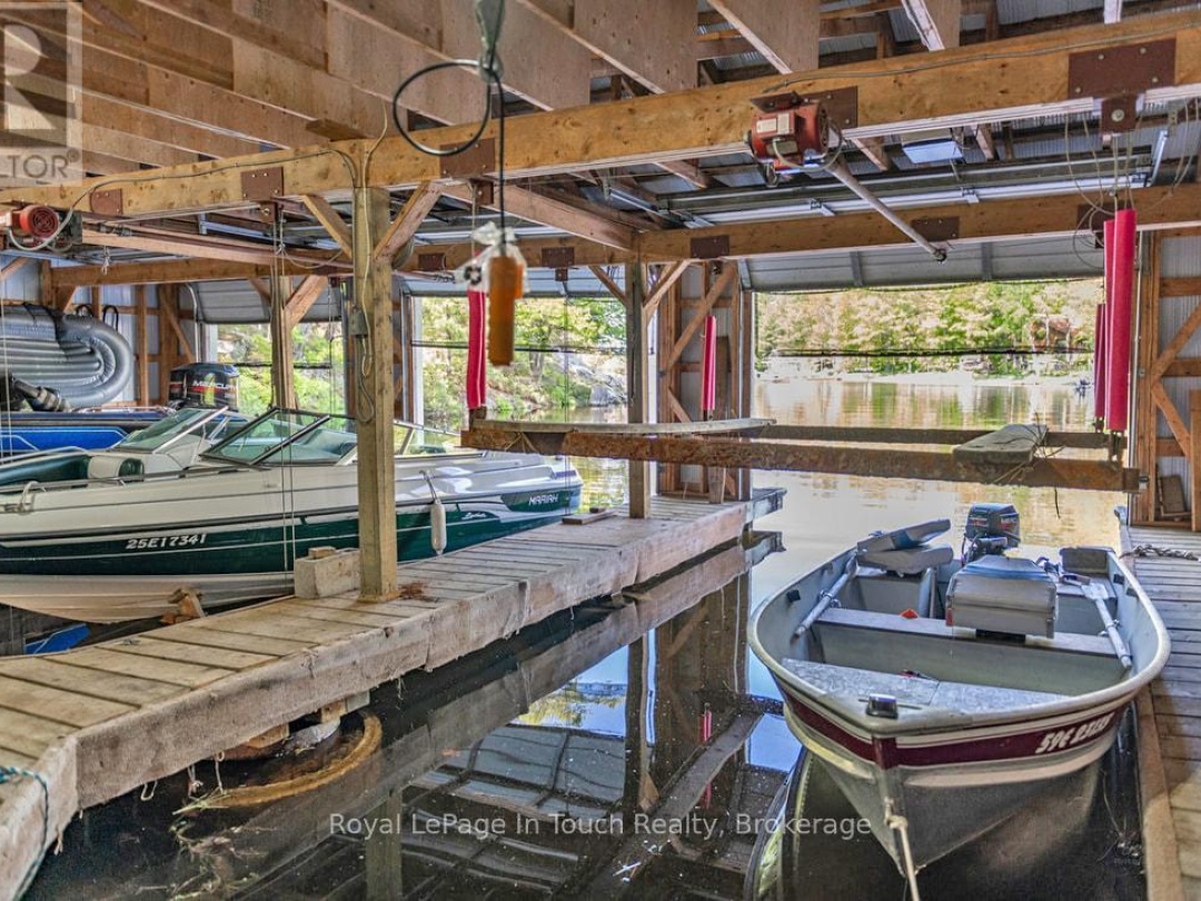 285 CROOKED BAY ROAD, 