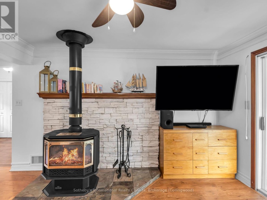21 SPARROW ROAD, Burnt Lake