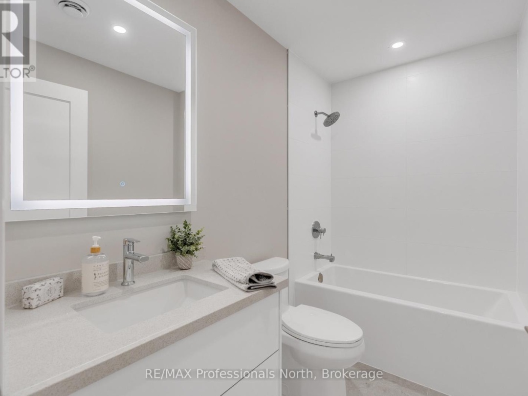 204 - 32 BRUNEL ROAD, 