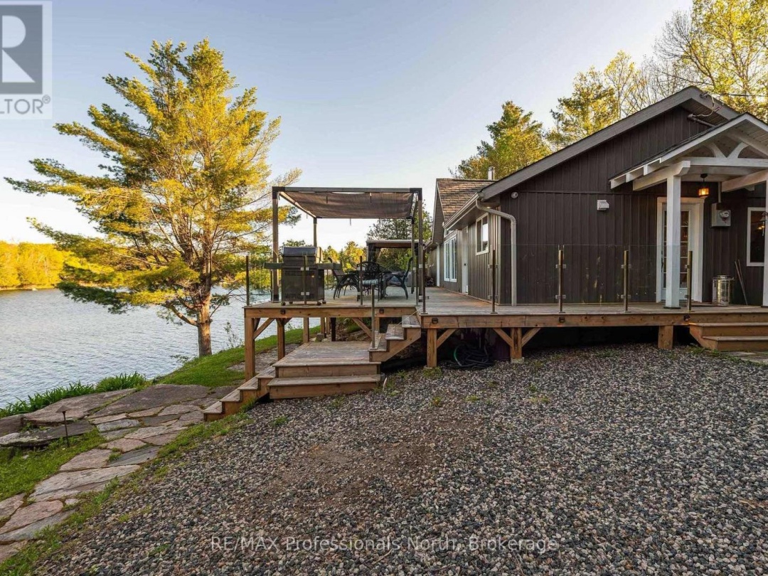 1484 Bat Lake Road, Canning Lake