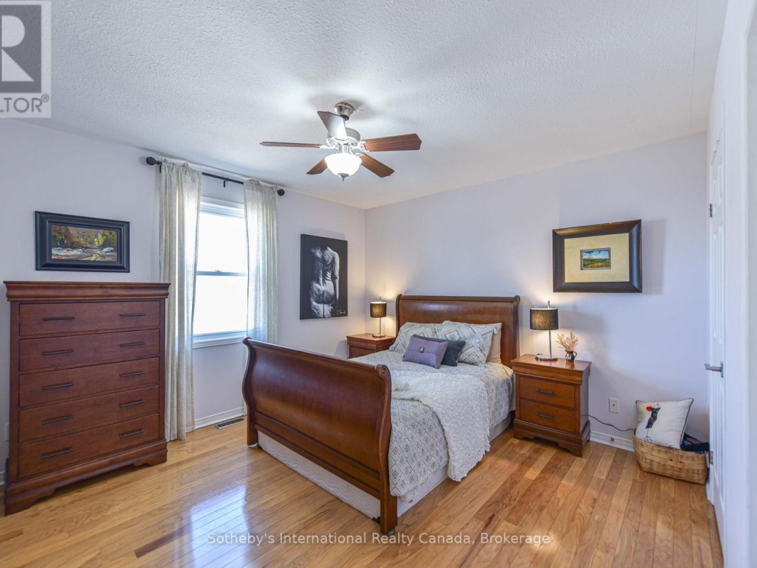 66 Calverley Street, Orillia