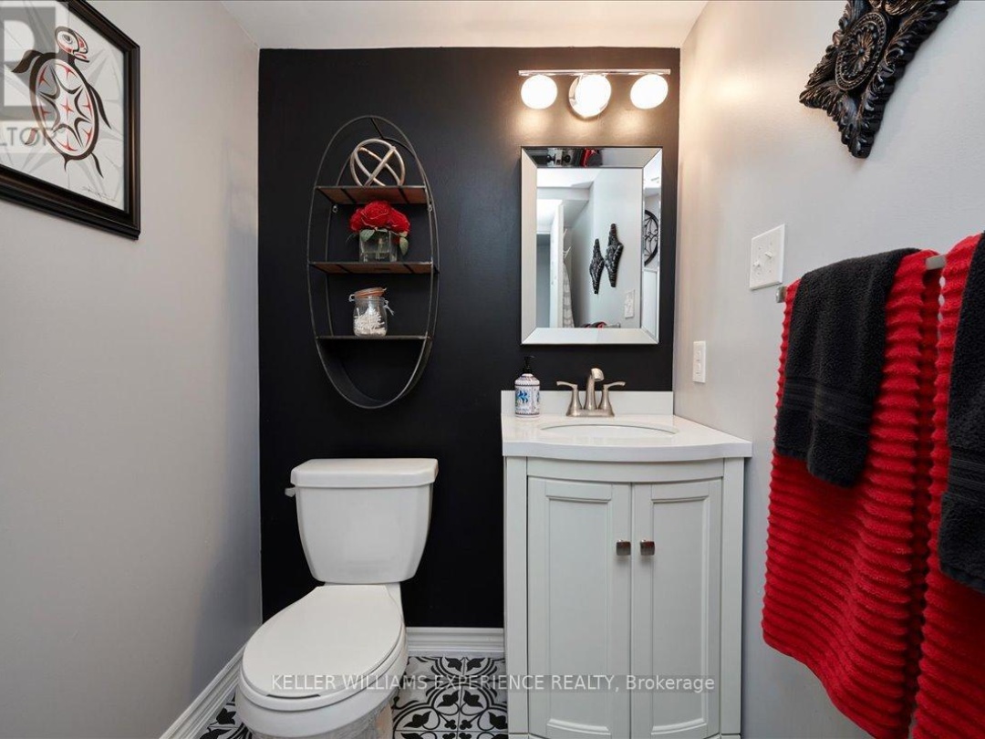 15 CARNOUSTIE LANE, 