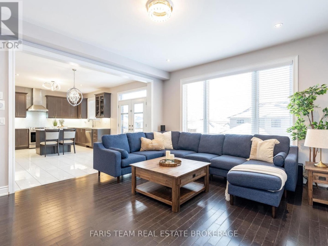 3096 ORION BOULEVARD, 