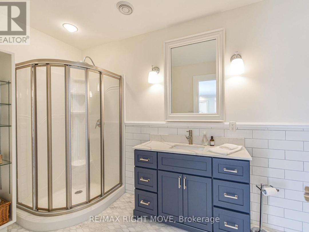 1263 Hawk Ridge Crescent, Severn