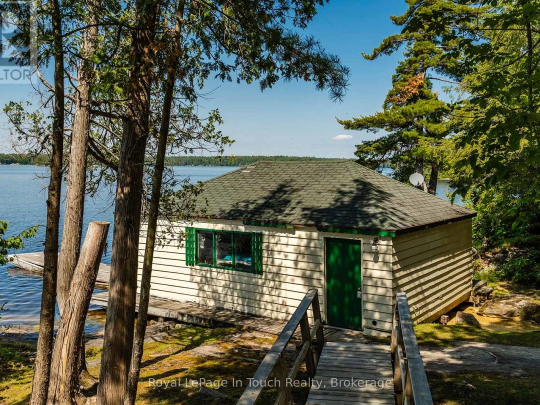 2 IS 270 SIX MILE LAKE ISLAND, Six Mile Lake