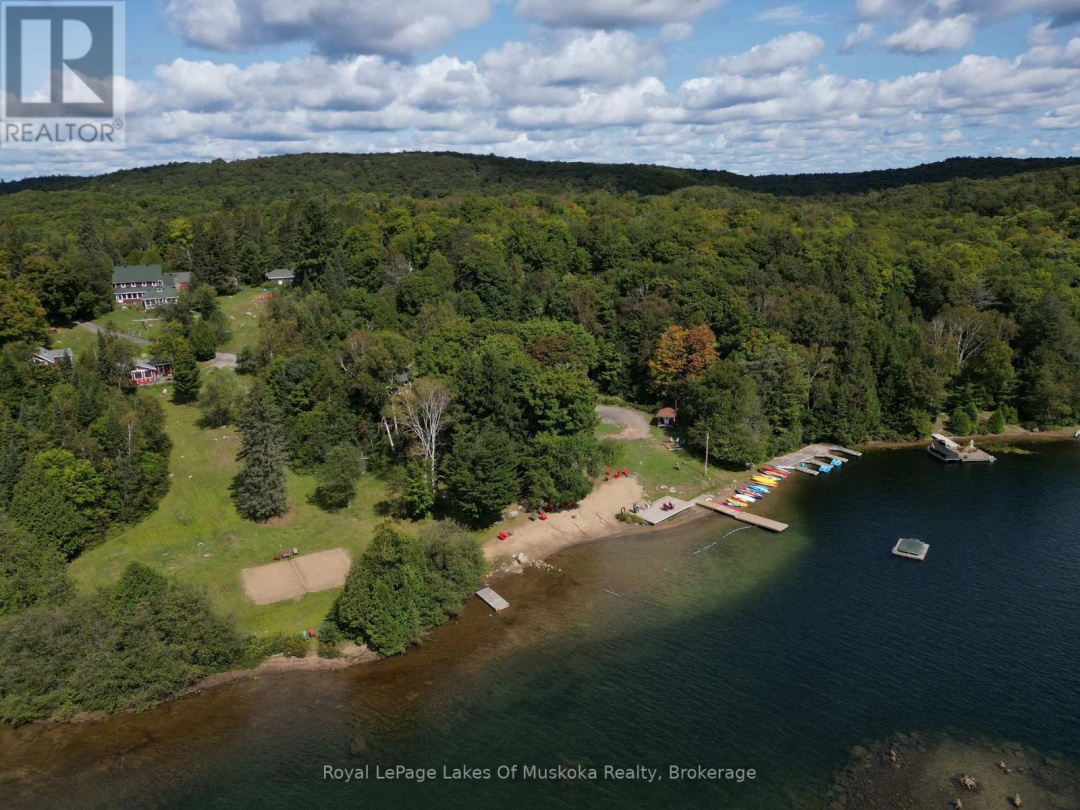 5 1341 Billie Bear Road, Bella Lake