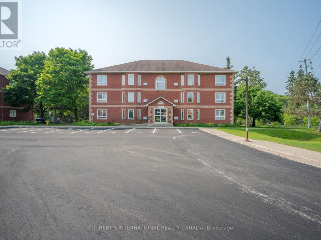 201C - 661 CEDAR LANE, 